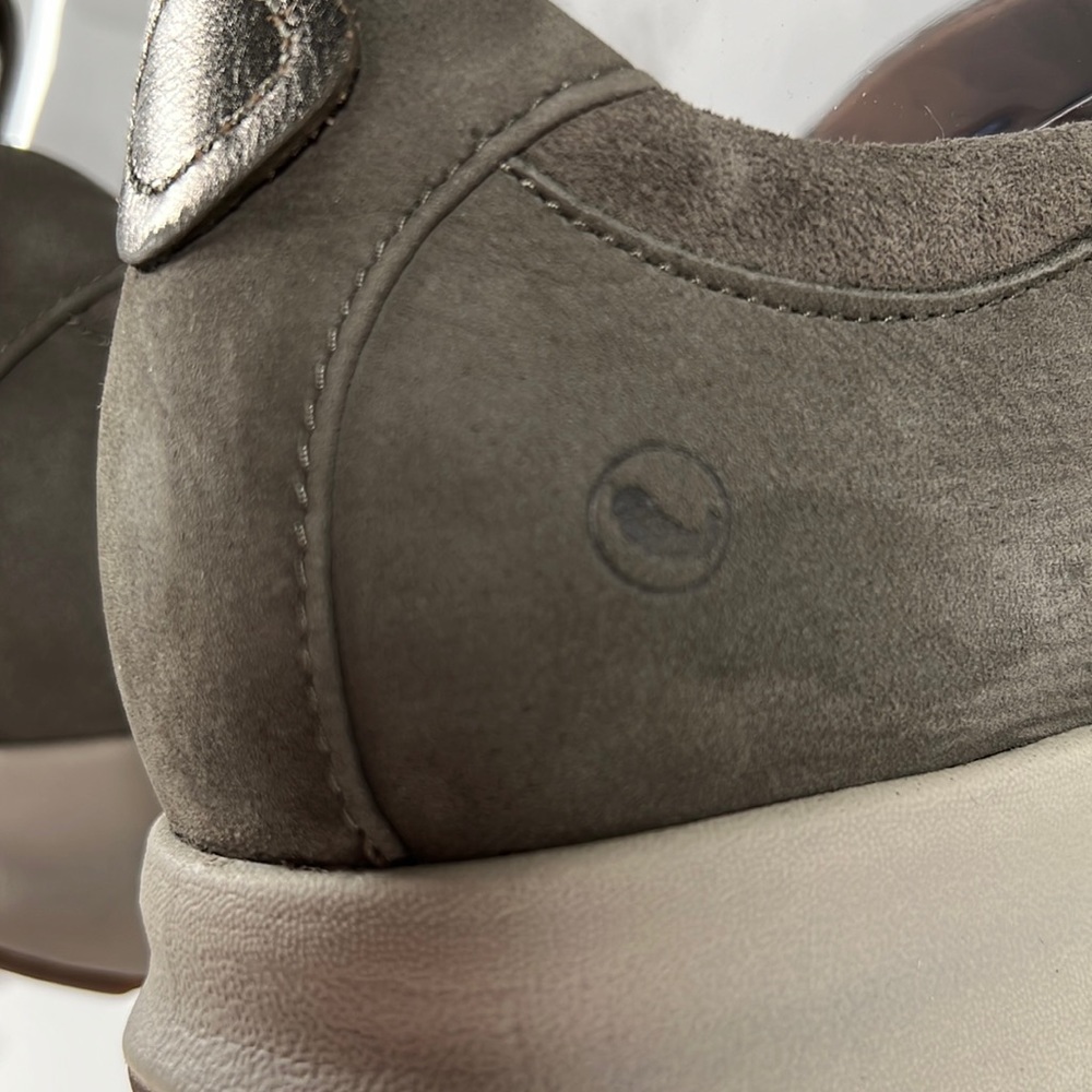 Size7 Clarks Unstructured Side-Zip Slip-On Shoes … - image 5